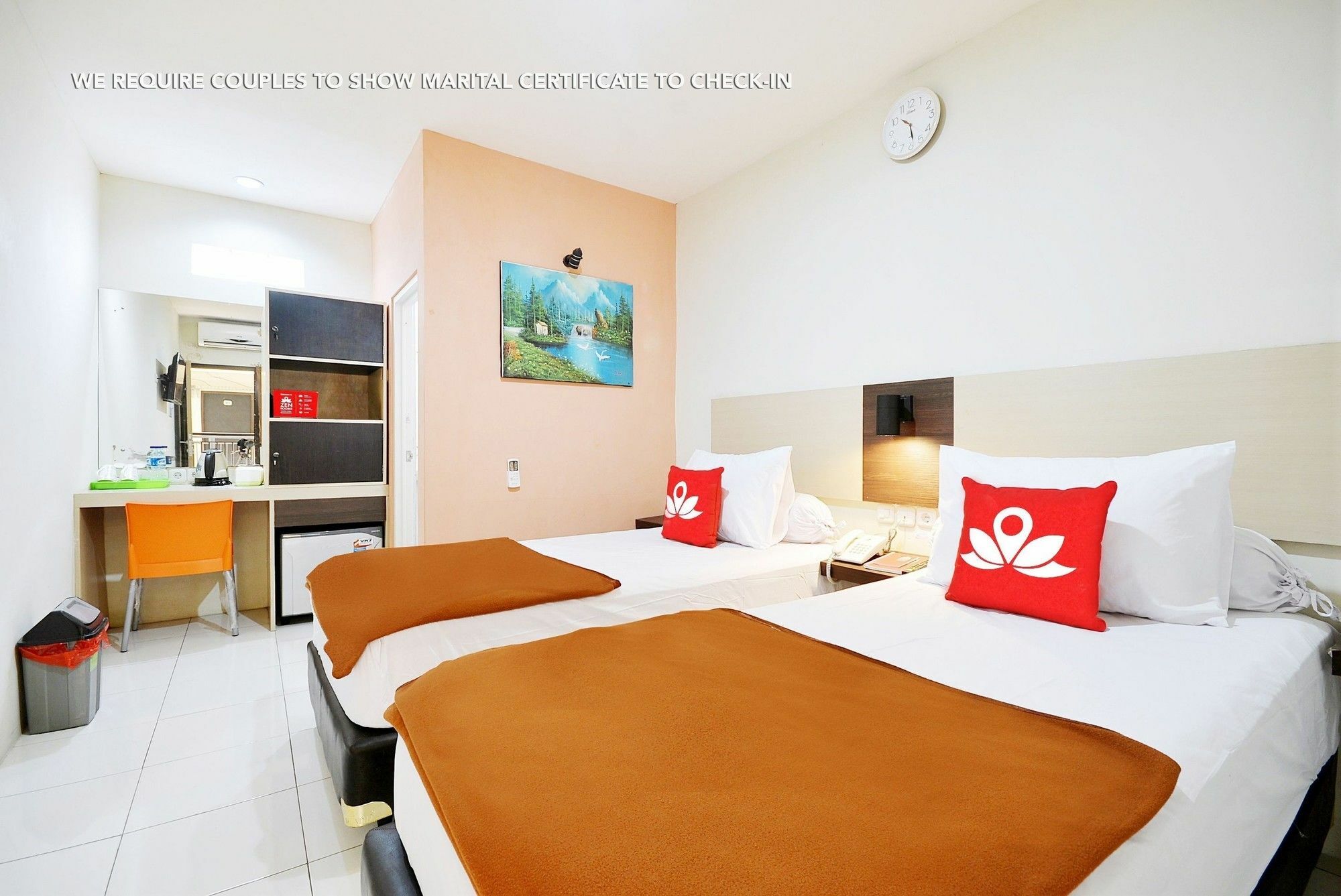 Zen Rooms Kuningan Syariah Джакарта Екстериор снимка